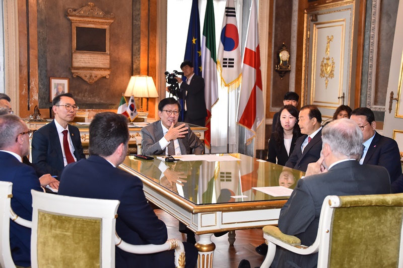 제노바 시장 면담 및 우호협력도시 MOU 체결식